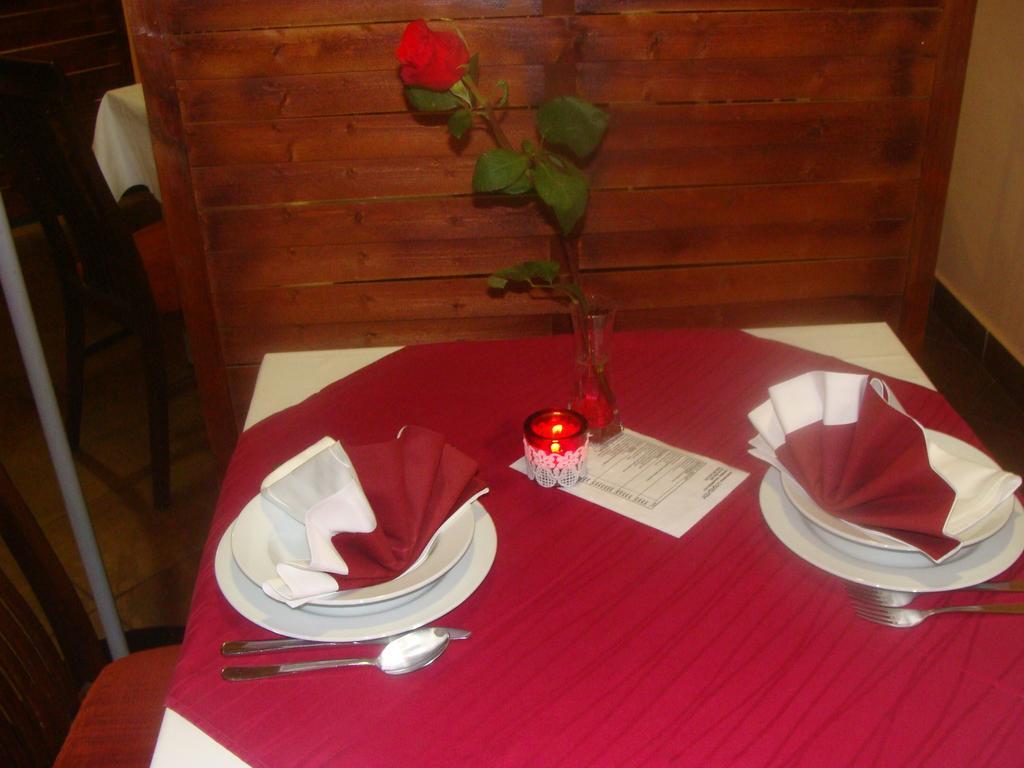 Bed and Breakfast Lugarnica Zagabria Esterno foto