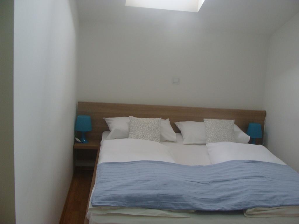 Bed and Breakfast Lugarnica Zagabria Camera foto