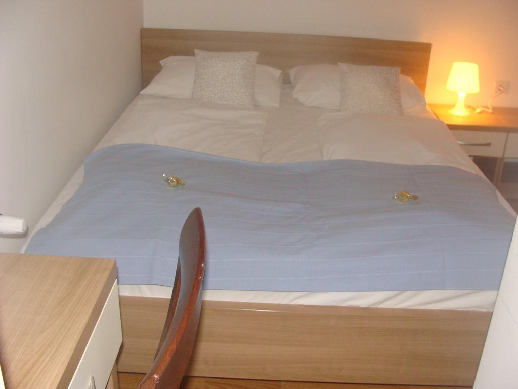 Bed and Breakfast Lugarnica Zagabria Camera foto