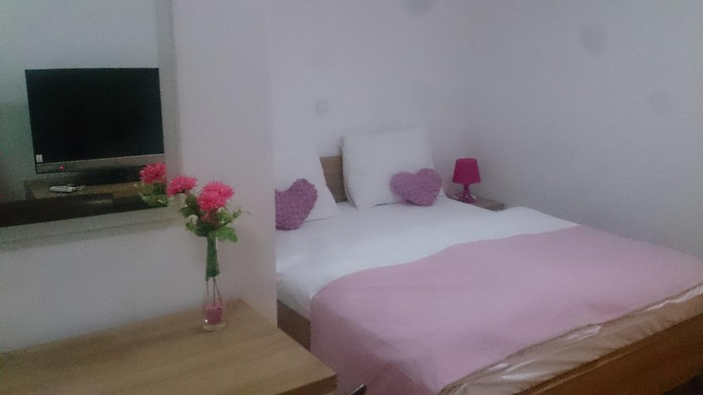Bed and Breakfast Lugarnica Zagabria Camera foto